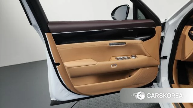 Genesis G90 (RS4) id 4462655 из Кореи 16