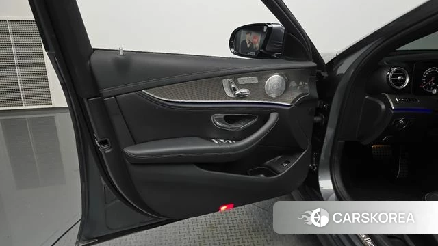 Mercedes-Benz E-Class W213 id 4459063 из Кореи 16