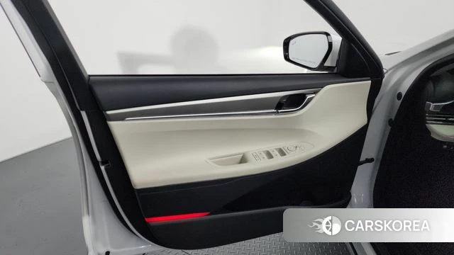 Hyundai The New Grandeur IG id 4267518 из Кореи 16