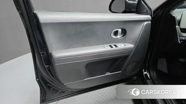Hyundai Ionic 5 id 4354482 из Кореи 16
