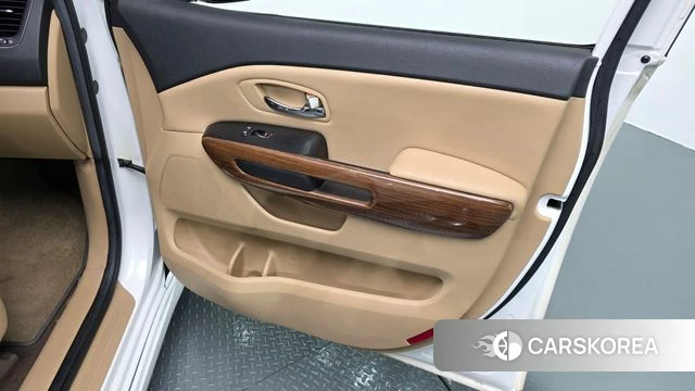 Kia All New Carnival id 4776413 из Кореи 16