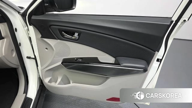 Ssangyong Tivoli Air id 4231213 из Кореи 16