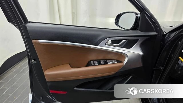 Genesis G70 id 4471801 из Кореи 16
