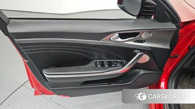 Kia Stinger Meister id 4593495 из Кореи 16