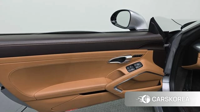 Porsche 911 id 4447451 из Кореи 16