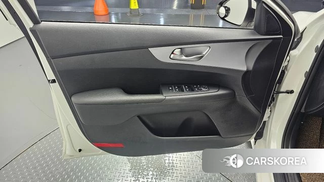 Kia The New K3 2nd generation id 4586204 из Кореи 16