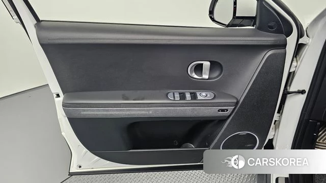 Hyundai Ionic 5 id 4518837 из Кореи 16