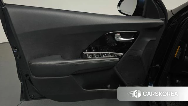 Kia Niro id 4305064 из Кореи 16