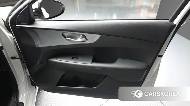 Kia The New K3 2nd generation id 4618968 из Кореи 16