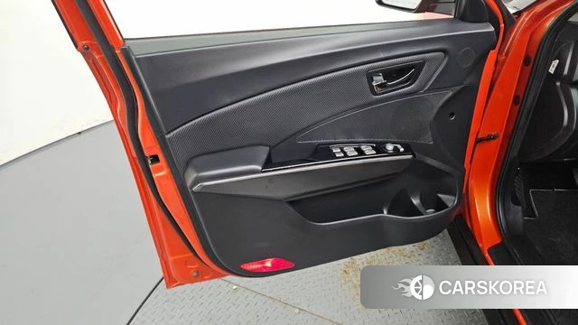 Ssangyong Tivoli Air id 4447633 из Кореи 16