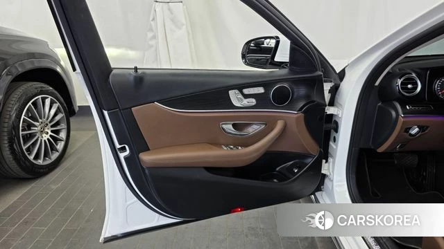 Mercedes-Benz E-Class W213 id 4203545 из Кореи 16