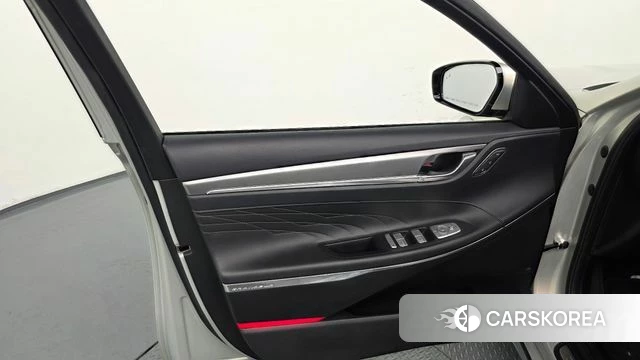 Hyundai The New Grandeur IG Hybrid id 4637361 из Кореи 16