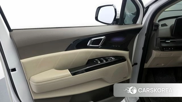 Kia Carnival 4th generation id 4194794 из Кореи 16