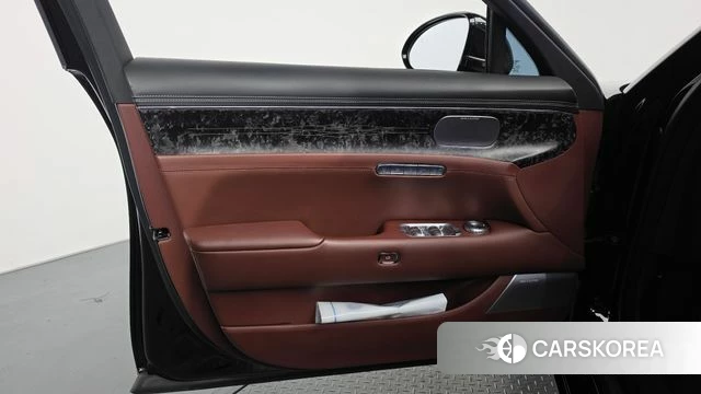 Genesis G90 (RS4) id 4848040 из Кореи 16