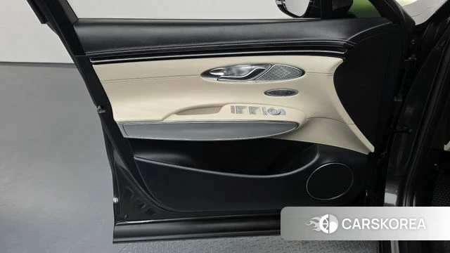 Genesis GV70 id 4847942 из Кореи 16