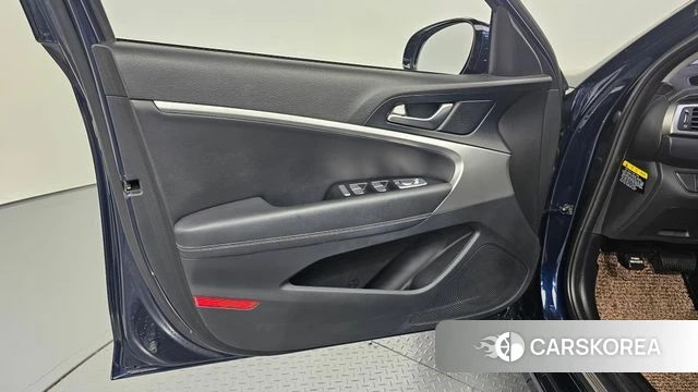 Genesis G70 id 4733025 из Кореи 16