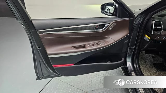 Hyundai Grandeur IG id 4620323 из Кореи 16