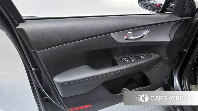 Kia The New K3 2nd generation id 4202547 из Кореи 16