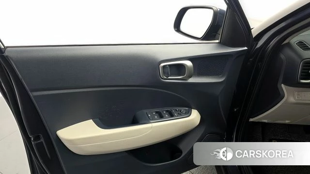 Hyundai Venue id 4200971 из Кореи 16