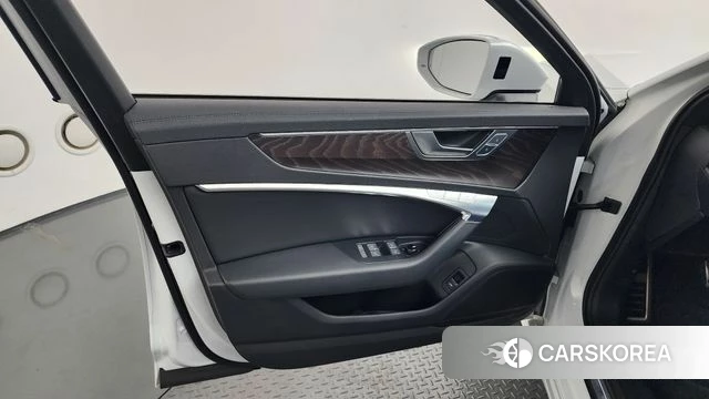 Audi A6 (C8) id 4496424 из Кореи 16