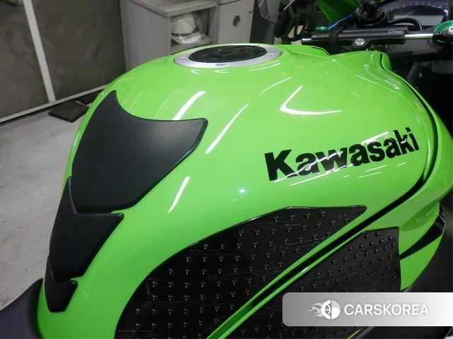Kawasaki ZX-10R NINJA ABS id 4205979 из Японии 16