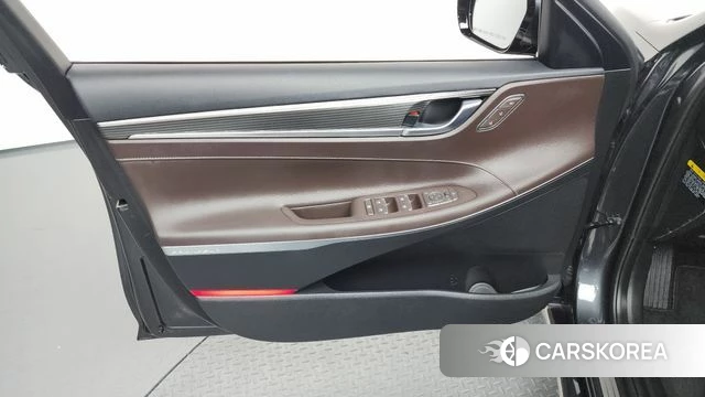 Hyundai Grandeur IG Hybrid id 4403226 из Кореи 16