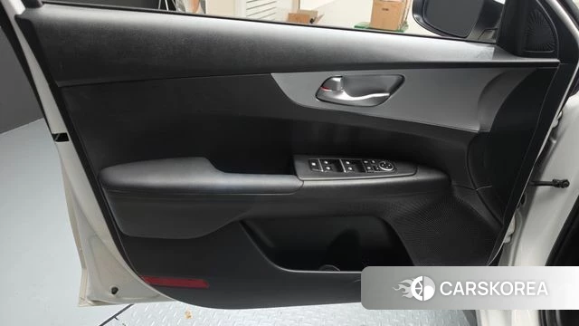 Kia The New K3 2nd generation id 4495035 из Кореи 16