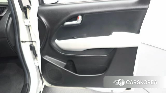 Kia The New Kia Ray id 4848020 из Кореи 16