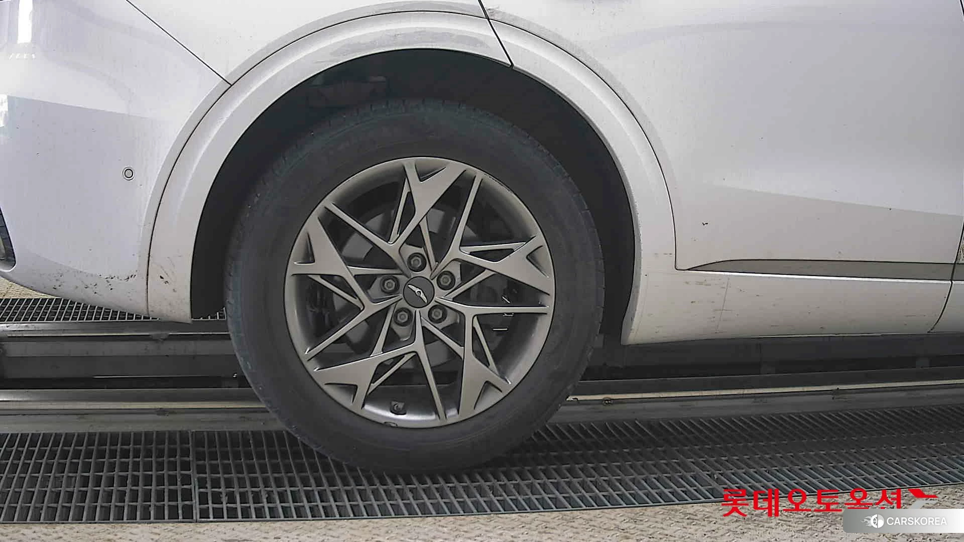 Hyundai GV70 id 4289321 из Кореи 16