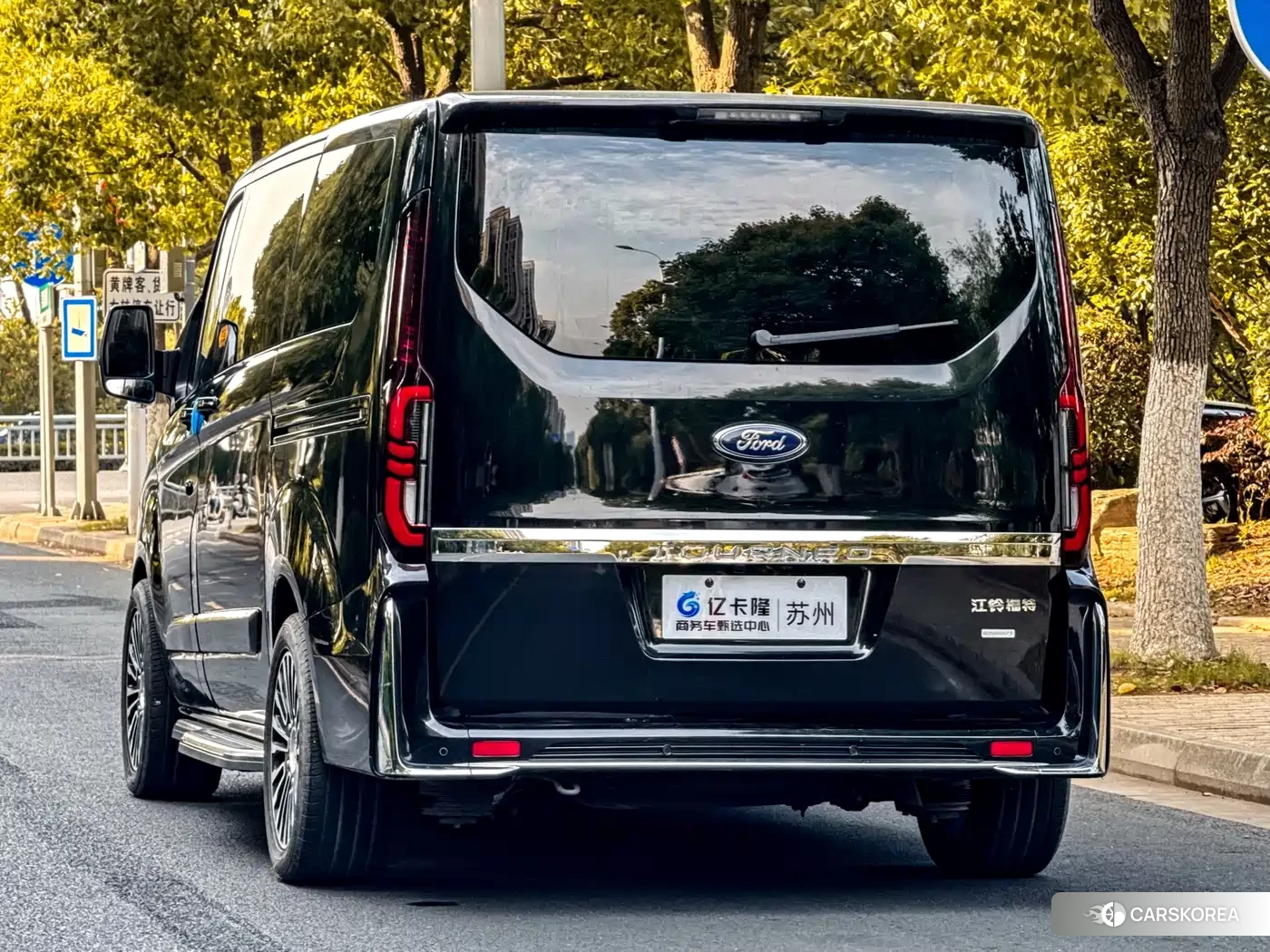 Ford Tourneo id 4622608 из Китая 16