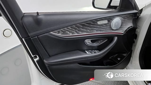 Mercedes-Benz E-Class W213 id 4304147 из Кореи 16