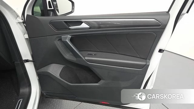 Volkswagen Tiguan second Generation id 4865113 из Кореи 16