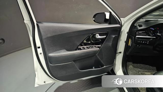 Kia The New Niro id 4900501 из Кореи 16