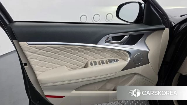 Genesis G70 id 4849761 из Кореи 16