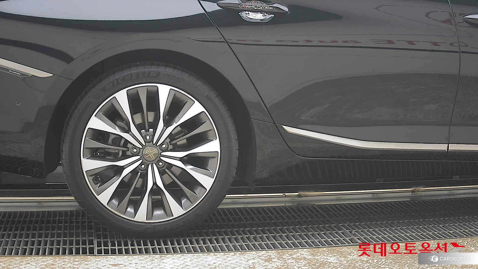 Kia K8 id 3882176 из Кореи 16