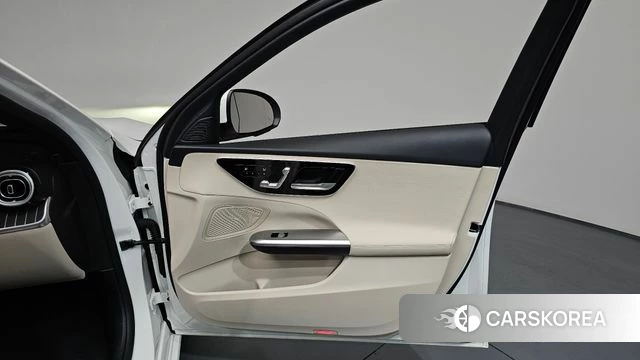 Mercedes-Benz C-Class W206 id 4695822 из Кореи 16