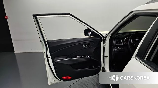 Ssangyong Tivoli Armor id 4339604 из Кореи 16