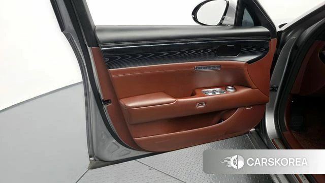 Genesis G90 (RS4) id 4355202 из Кореи 16