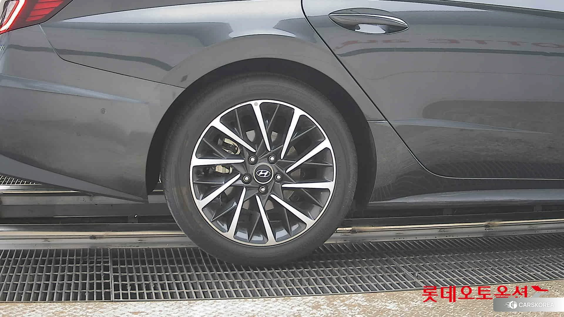 Hyundai Sonata id 3869294 из Кореи 16