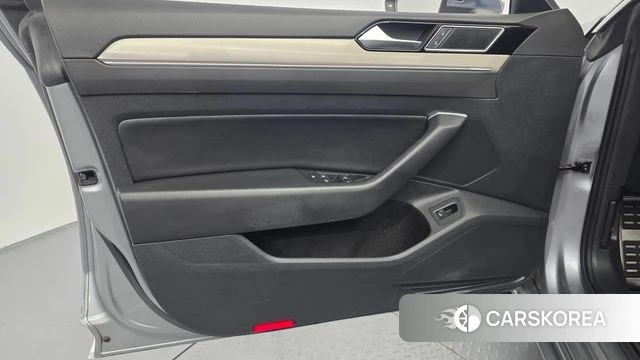Volkswagen Arteon id 4429532 из Кореи 16