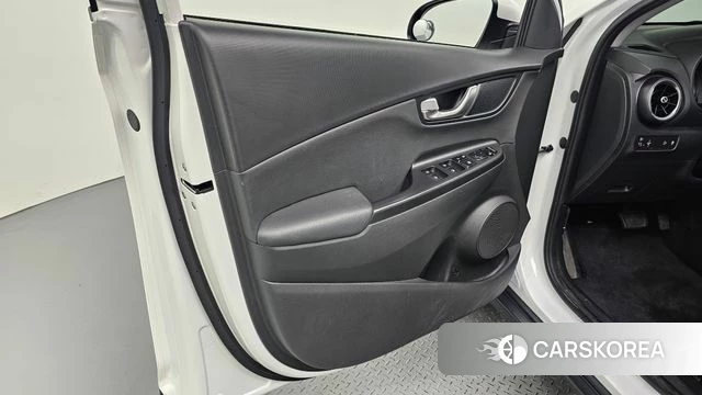 Hyundai The New Kona id 4580818 из Кореи 16