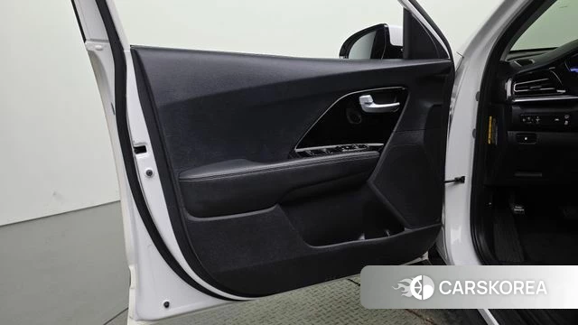Kia The New Niro id 4737335 из Кореи 16