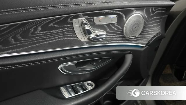 Mercedes-Benz E-Class W213 id 4303225 из Кореи 16