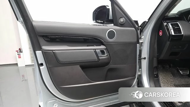 Land Rover Discovery 5 id 4508462 из Кореи 16