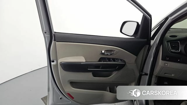 Kia The New Carnival id 4727675 из Кореи 16