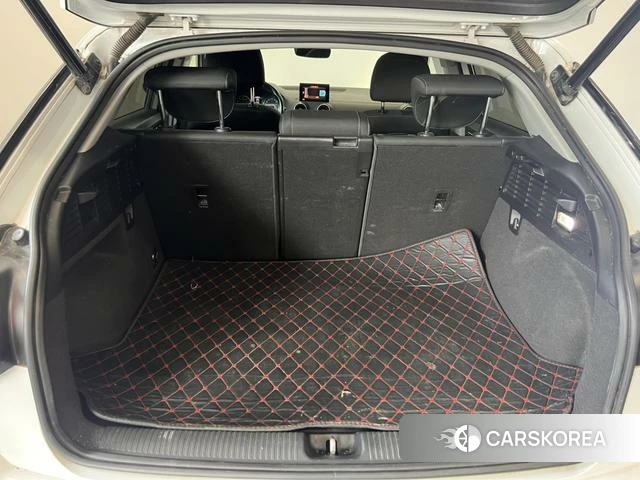 Audi Q2L id 4291518 из Китая 16