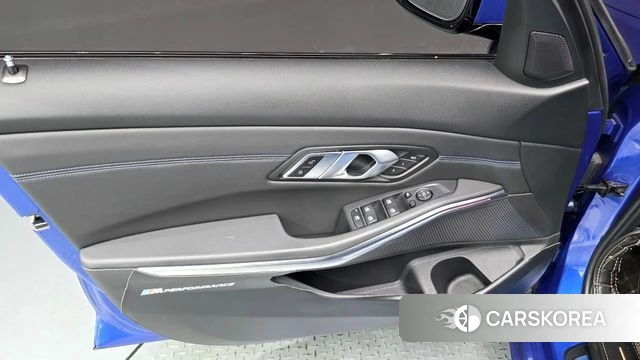 BMW 3 Series (G20) id 4383806 из Кореи 16