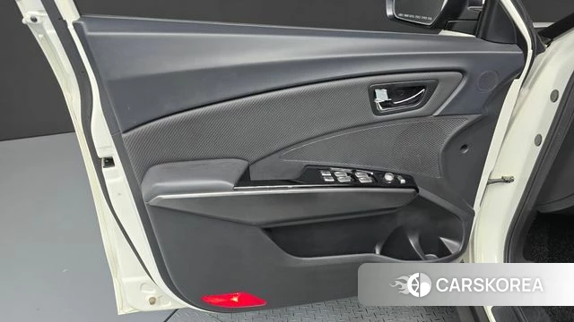 Ssangyong Tivoli Air id 4563428 из Кореи 16