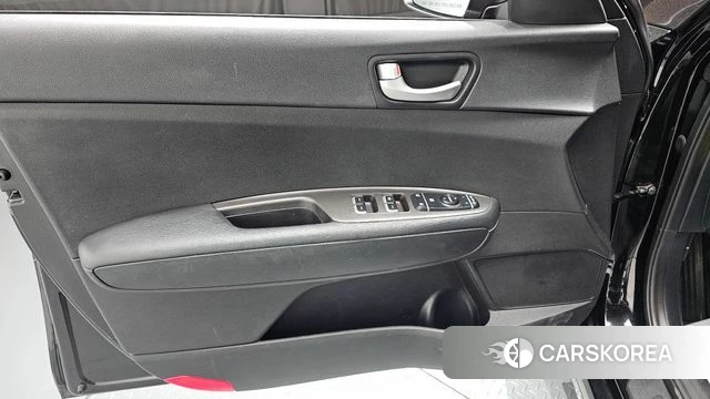 Kia K5 second generation id 4403688 из Кореи 16