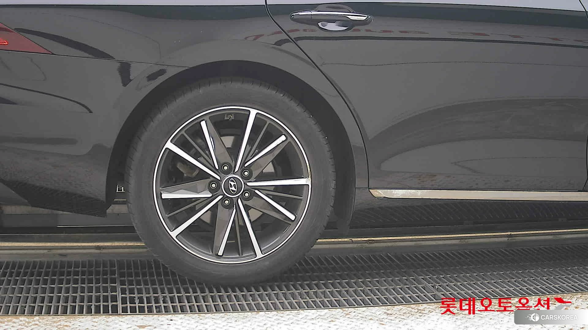 Hyundai Grandeur id 4504376 из Кореи 16